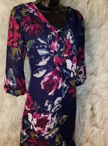 Dress beautiful figure flattering gown outfit - Picture 1 of 8